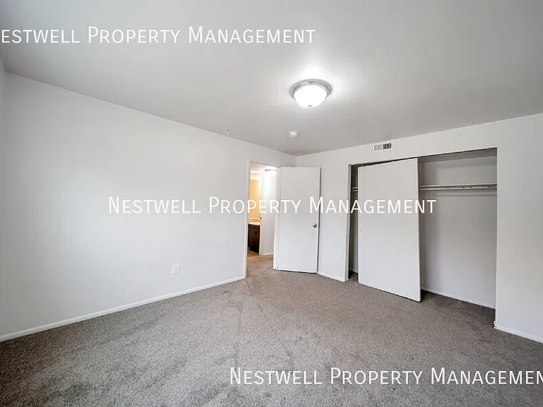 8453 S Westbridge Rd — Photo 12