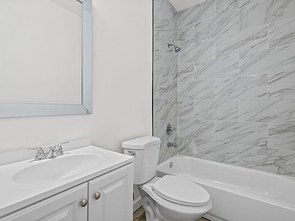 5th image of 5694 Myers Rd