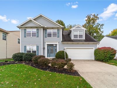 23245 Woodview Dr, North Olmsted, OH, 44070