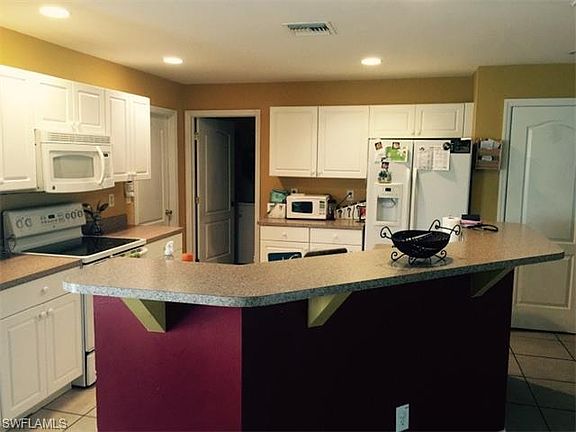 5th image of 905 Anson Ave