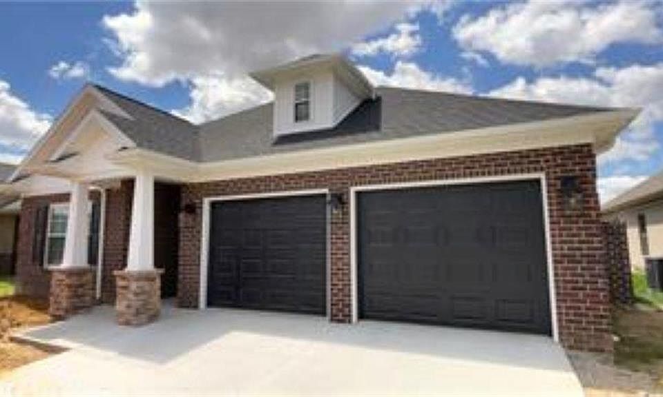 1st image of 659 Stableford Cir