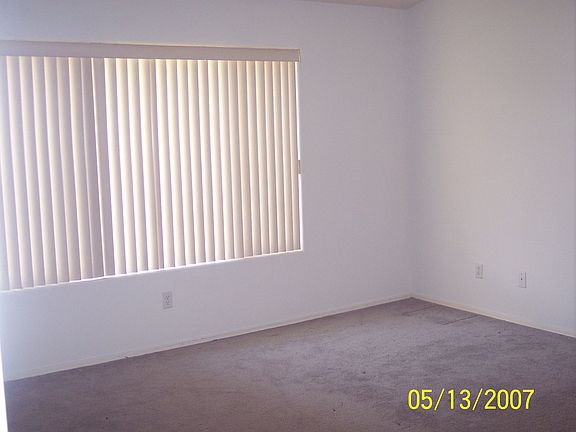 3rd image of 1642 E Campbell Ave