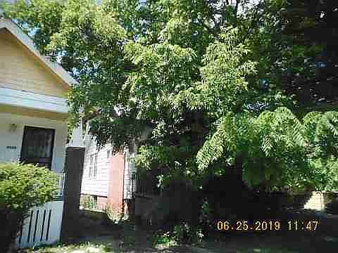 8703 Colfax