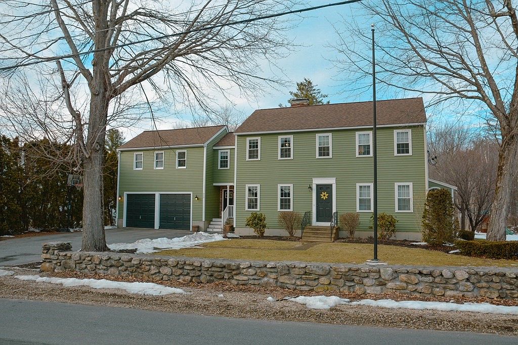 315 Joslin St, Leominster, MA 01453 Zillow