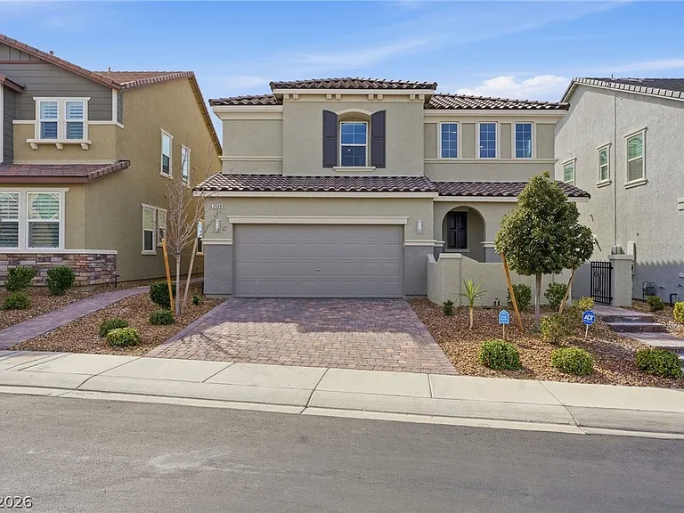 2599 Tolmezzo St — Photo 2