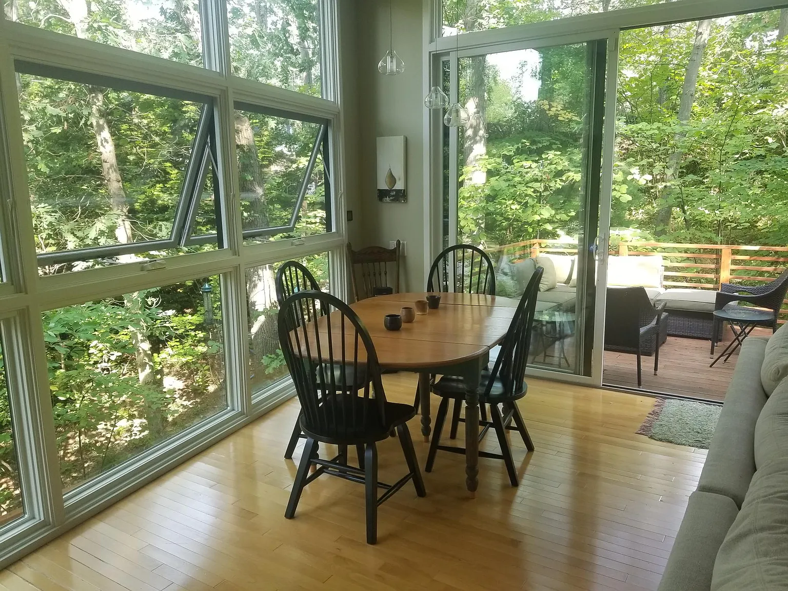2 bed, 1200 sqft, $2,400 — Photo 4