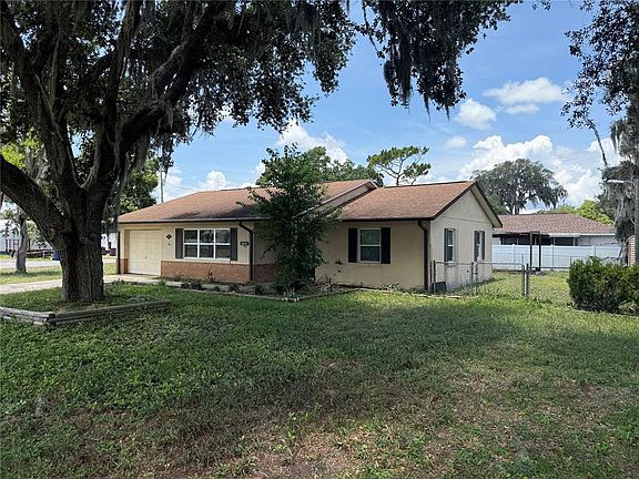 3rd image of 1244 COUNTY ROAD 437