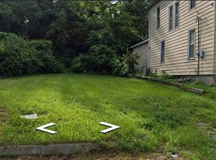 1305 Alby St, Alton, IL 62002