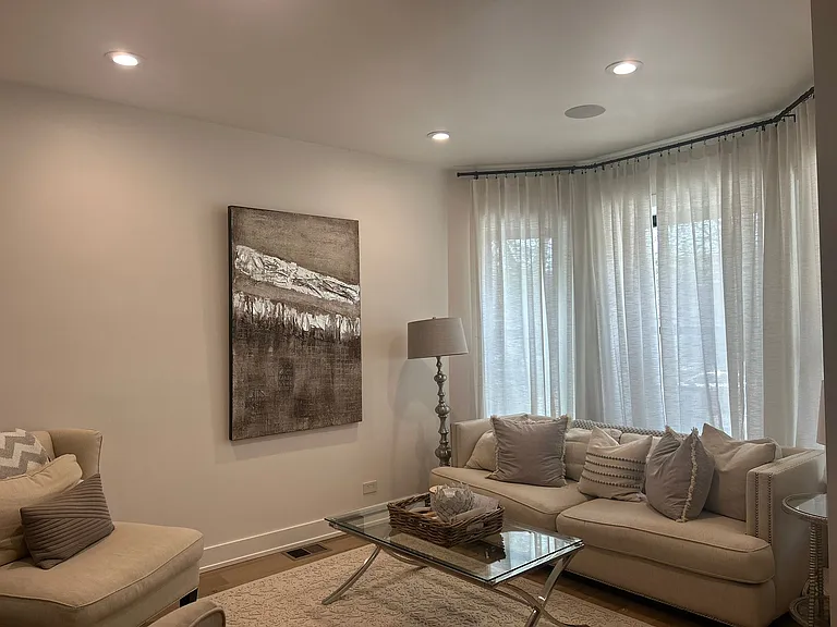 5333 S Maryland Ave #1 — Photo 5