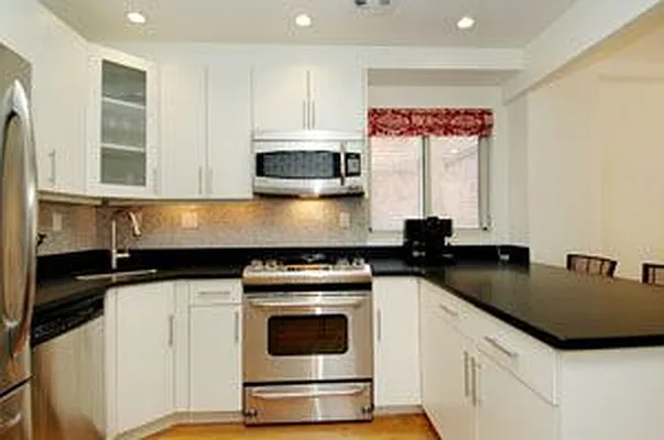 Rented by Douglas Elliman | media 8