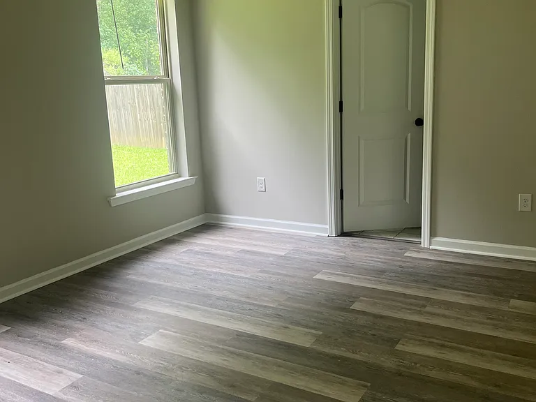103 Briar Hollow Dr — Photo 5