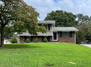 16 Vera Dr, Ringgold, GA 30736