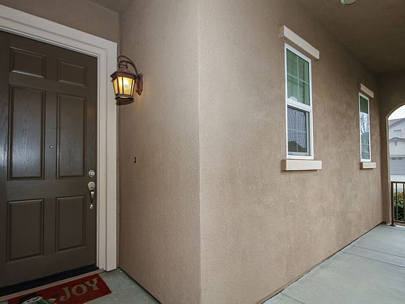 5th image of 3101 Maguitte Way