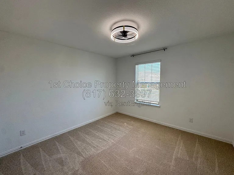10021 Elkhorn Dr — Photo 29
