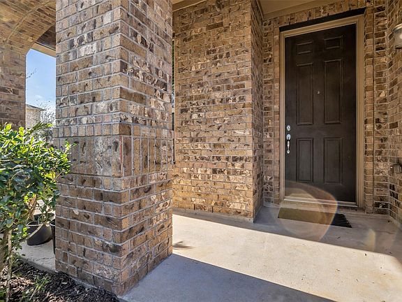 4th image of 1615 Bel Riposo Ln