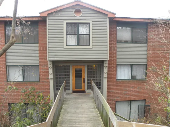 100 W Canal St APT 29, Winooski, VT 05404