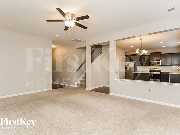 3rd image of 509 Stapleford Ln