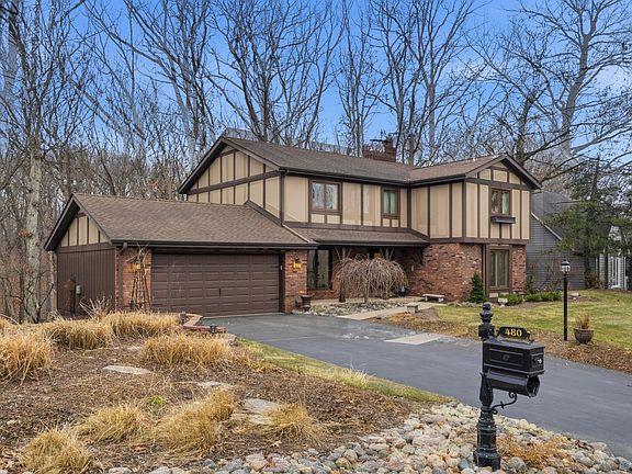 2nd image of 480 Ashford Ln