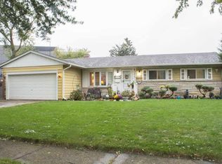 1129 Leahy Cir E, Des Plaines, IL