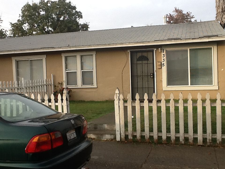 1335HArrisStPicFront_11142014