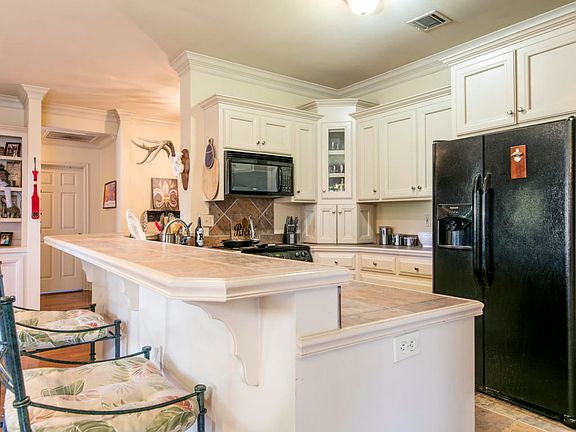 5th image of 103 Wild Rose Ln