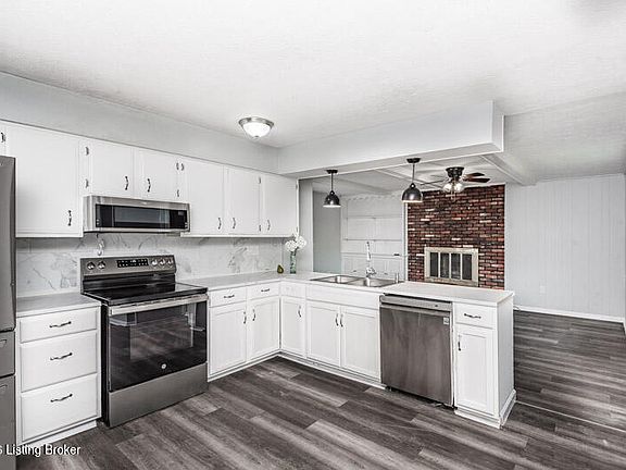 4th image of 7411 Six Mile Ln