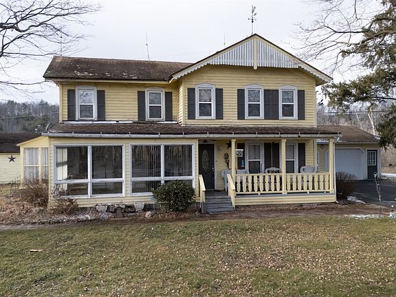 3rd image of 177 Old Barton Rd #C