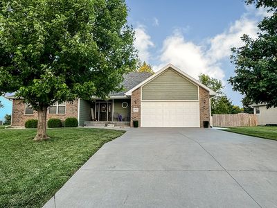 4025 Bald Eagle Dr, Manhattan, KS, 66502