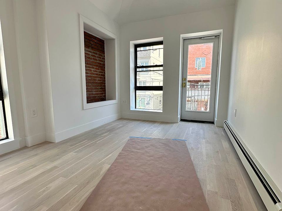 1st image of 942 51st St #1F