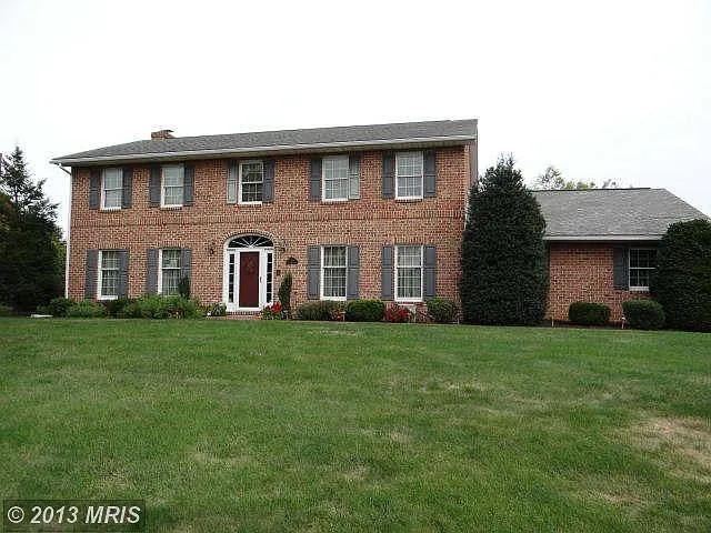 3346 Saint Andrews Dr photo 1