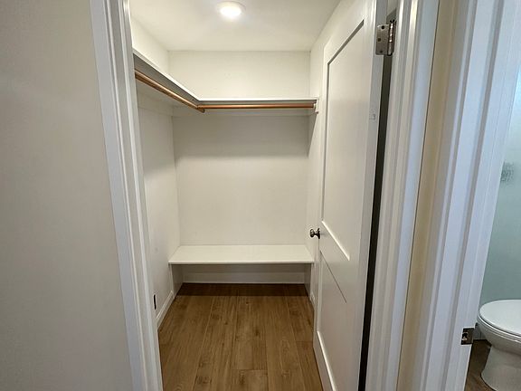 3rd image of 3118 W 48th St #1