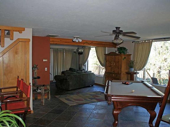 3rd image of 1456 Maze Cir
