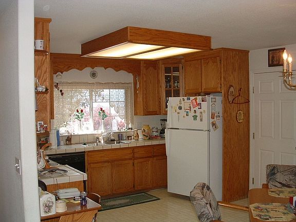 5th image of 18480 Kentwood Pl