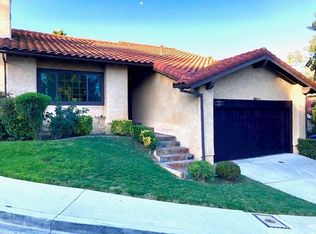 5253 Calderon Rd, Woodland Hills, CA 91364