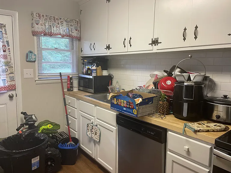 135A Springtree Rd #A — Photo 7