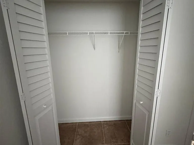 1161 Golden Lakes Blvd #1311 — Photo 2