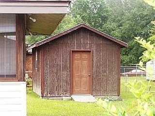 3rd image of 502 Brannen St