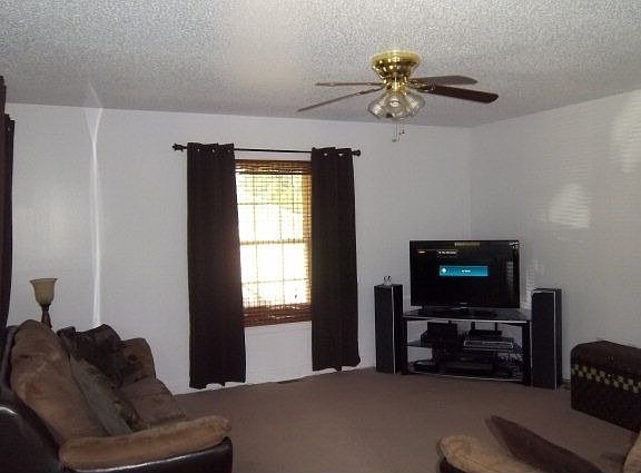 3rd image of 208 American Dr