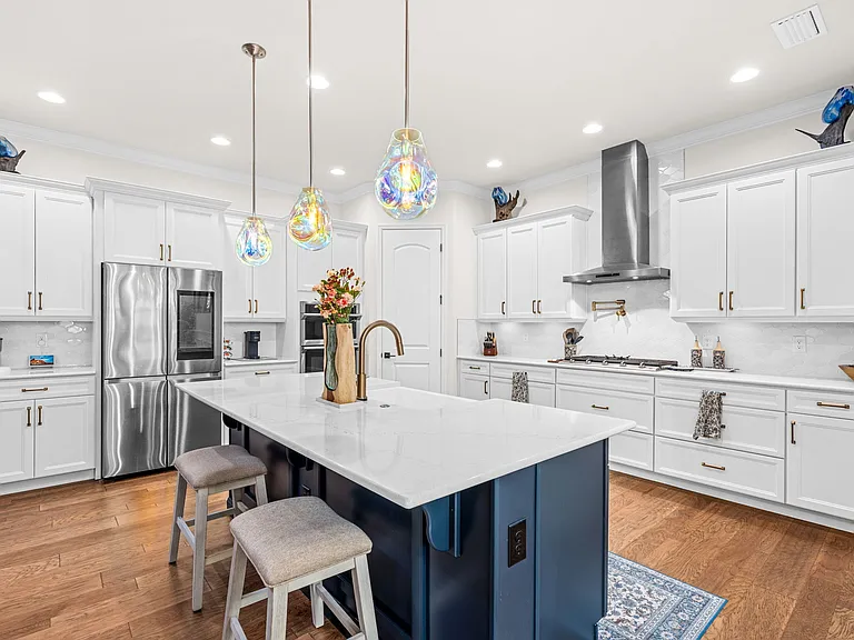 2350 Addison Dr — Photo 13