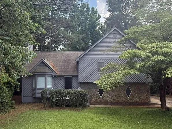 105 Arbour Run, Suwanee, GA 30024
