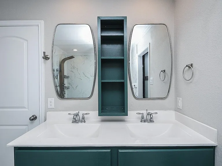 9316 Colonial Bent Ct — Photo 14