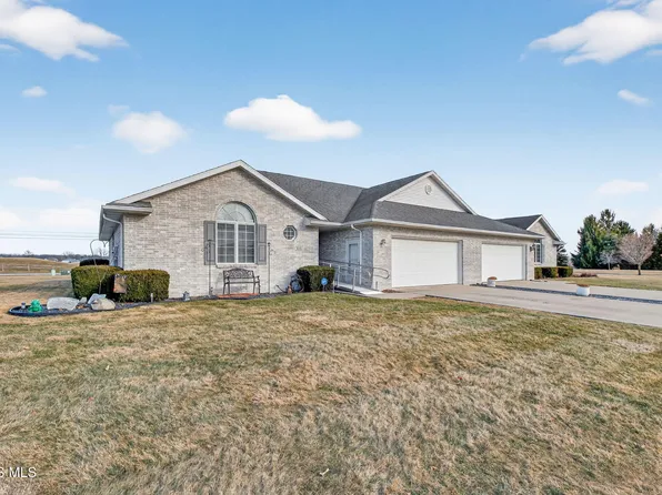 838 Dolly Dr, Bowling Green, OH 43402