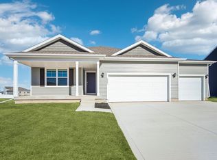 4021 NE 12th St, Ankeny, IA 50021