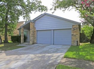 2810 Waypark Dr, Houston, TX 77082