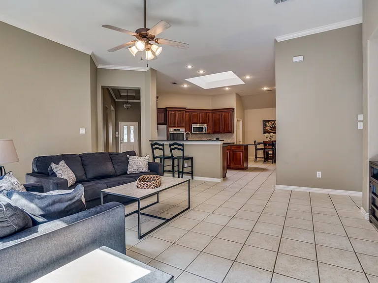 4432 Duval Dr — Photo 9