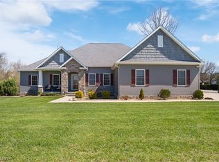 535 E Caston Rd, Uniontown, OH