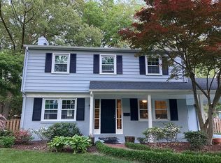 8613 Bluedale St, Alexandria, VA 22308