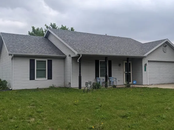 215 Columbian Ave, Bluffton, IN 46714