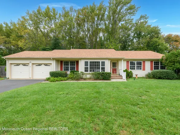 24 Colonial Drive, Oceanport, NJ 07757