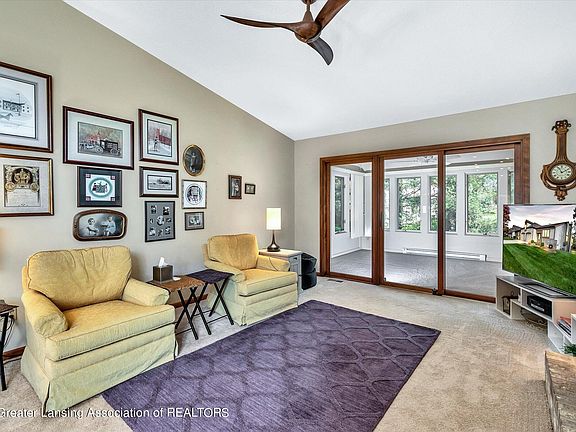 5th image of 1130 Rolling Green Ln #130
